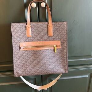 Michael Kors Tote